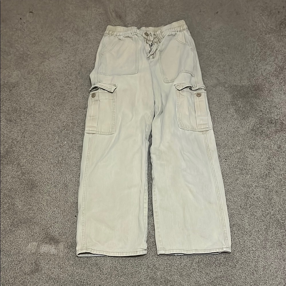 Casual Light Gray Cargo Pants